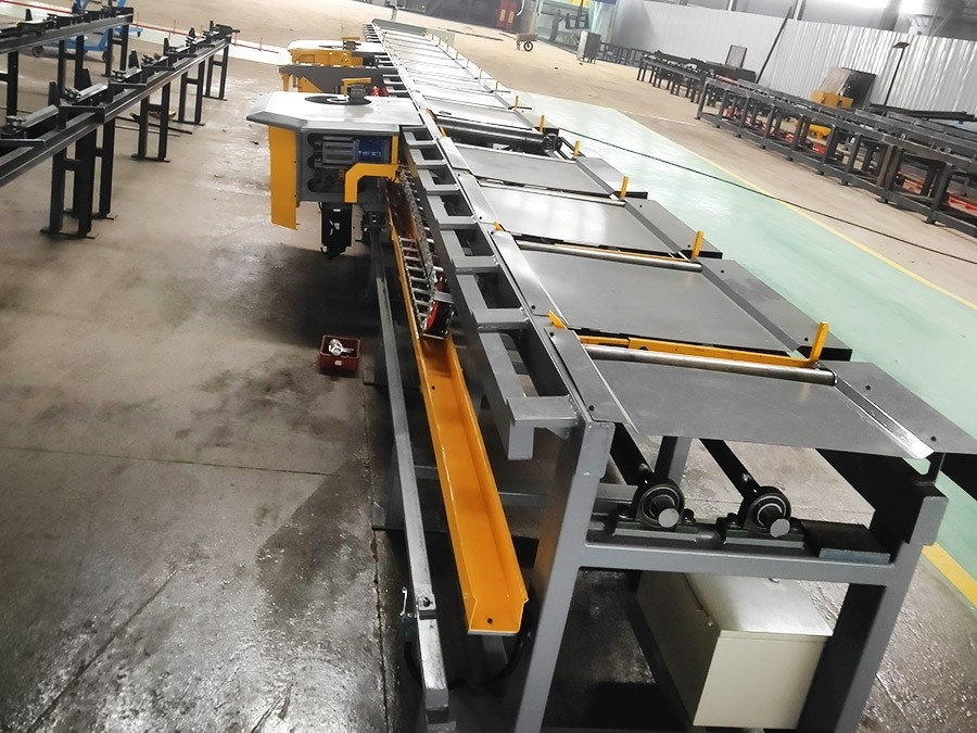 數(shù)控鋼筋彎曲中心使用時要如何調節(jié)